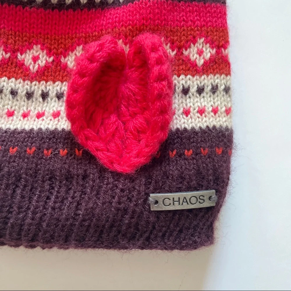Chaos knit patterned